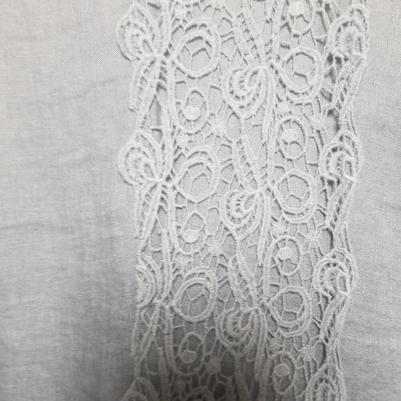 Chico's Women's Linen Navy Sequin Trim Crochet Back Accent Sz 3 US XL - Picture 4 of 7